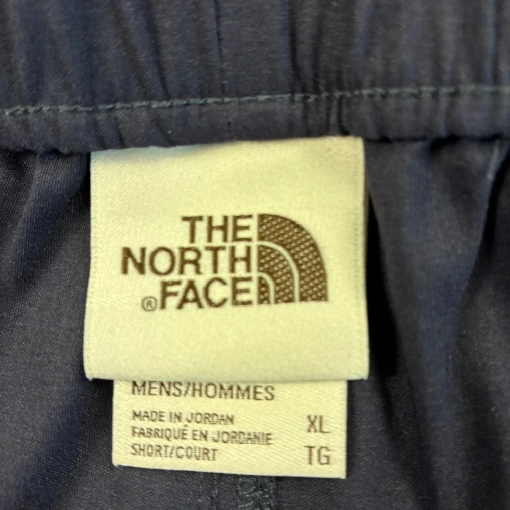 The North Face Men's Cargo Shorts Navy Blue Hiking Outdoor Stretch XL 36x5in